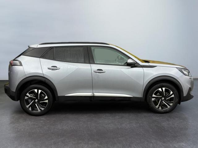 Peugeot 2008 image 8