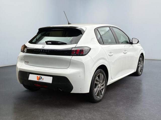 Peugeot 208 image 6