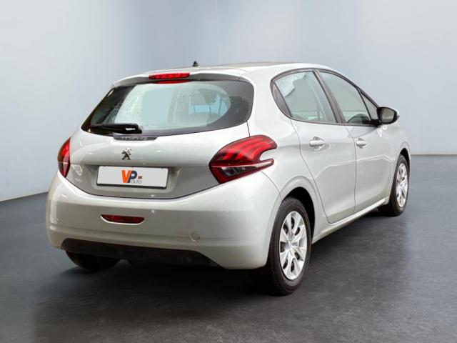 Peugeot 208 image 4