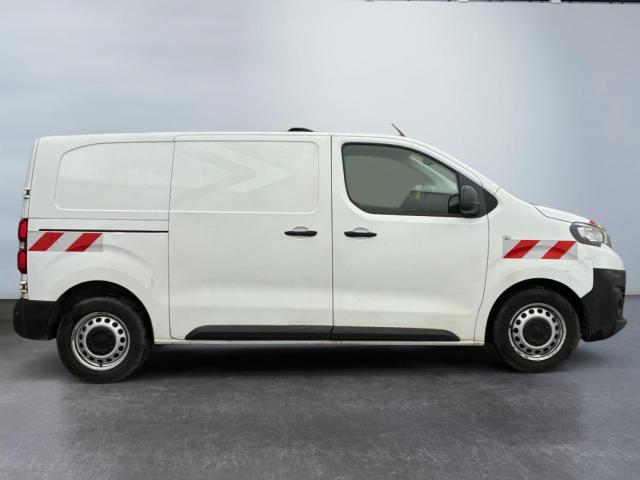 Peugeot Expert image 2