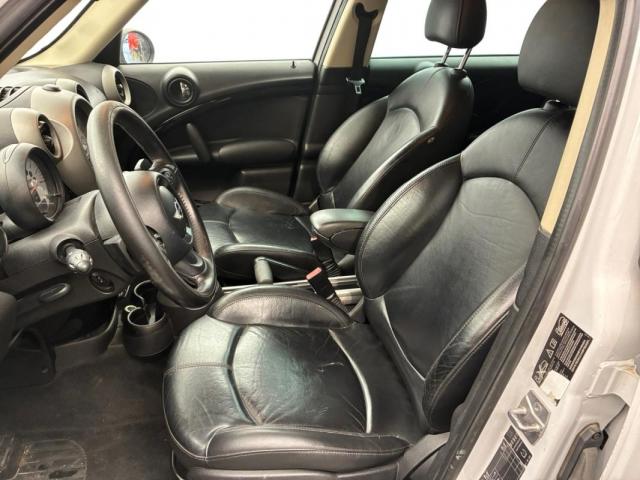 Mini Countryman image 8