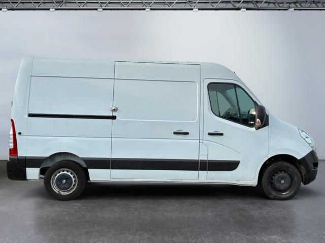 Renault Master image 8