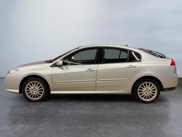 Renault Laguna image 2
