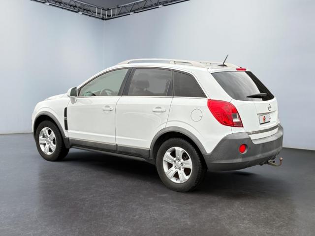 Opel Antara image 2