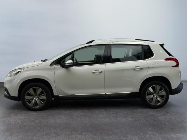 Peugeot 2008 image 7
