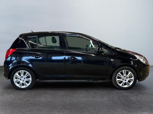 Opel Corsa image 2