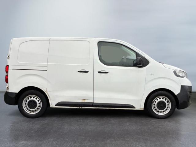 Peugeot Expert image 1