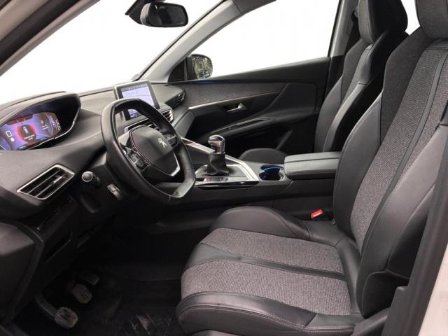 Peugeot 3008 image 7
