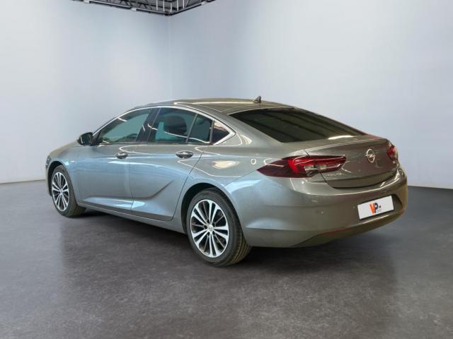 Opel Insignia image 1