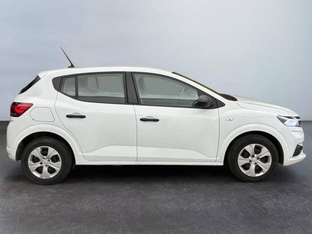 Dacia Sandero image 2