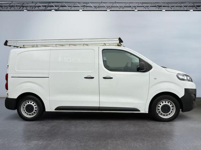 Citroen Jumpy image 8