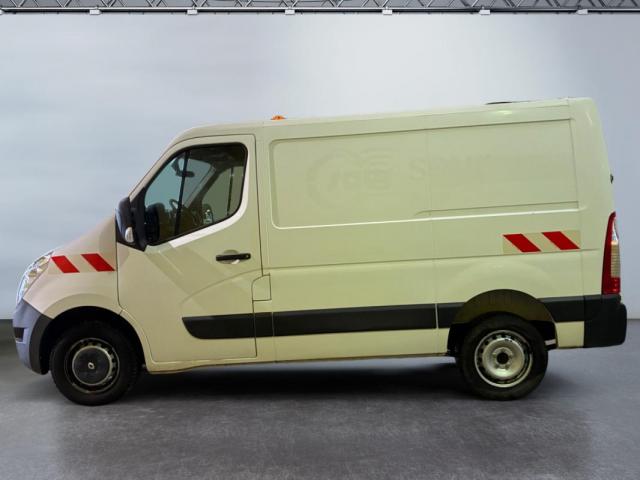 Renault Master image 2