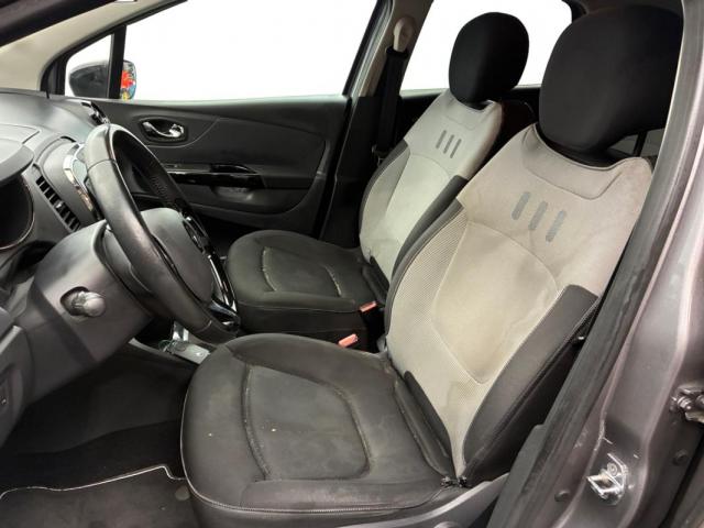 Renault Captur image 8