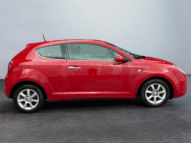 Alfa Romeo Mito image 5