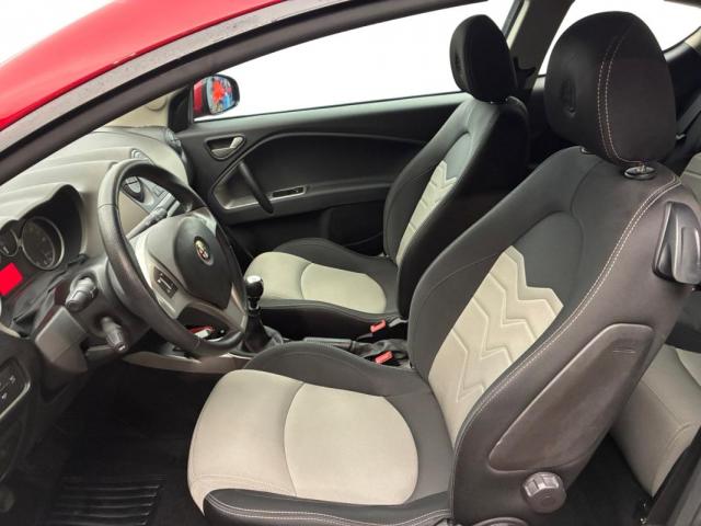 Alfa Romeo Mito image 4