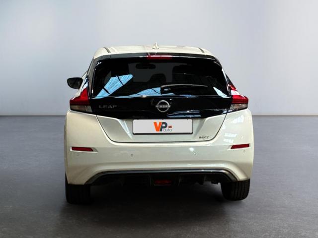 Nissan Leaf image 8