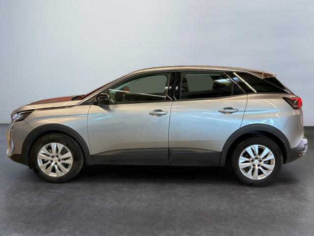 Peugeot 3008 image 2