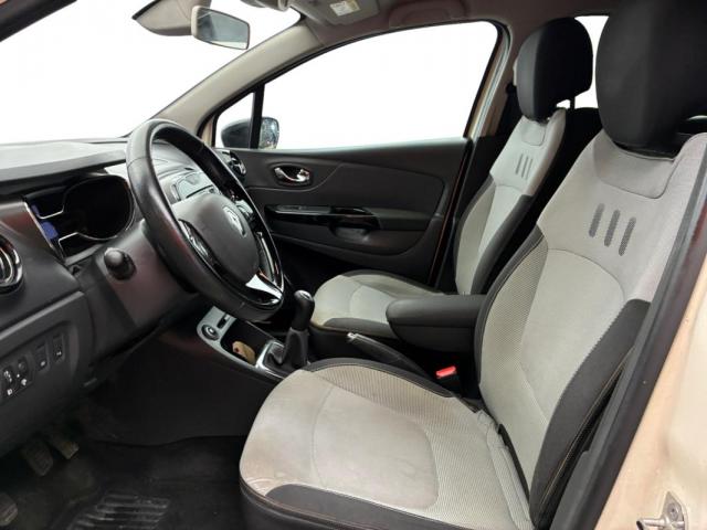Renault Captur image 7