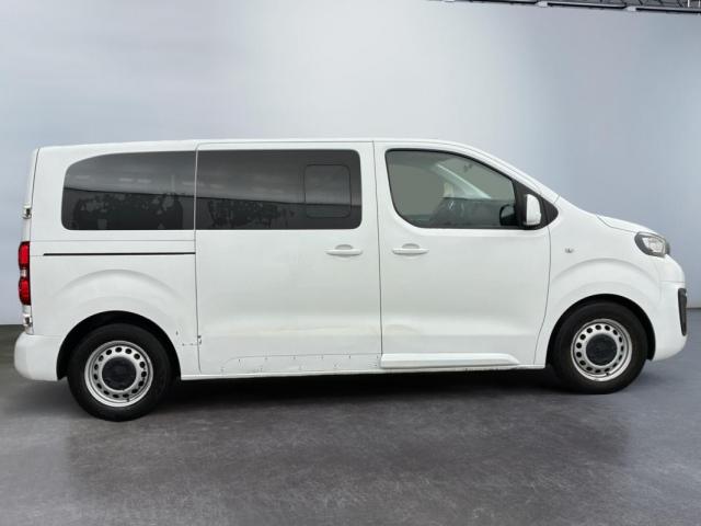 Peugeot Expert Combi image 2
