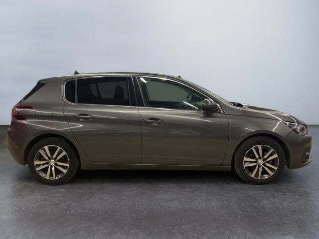 Peugeot 308 image 3