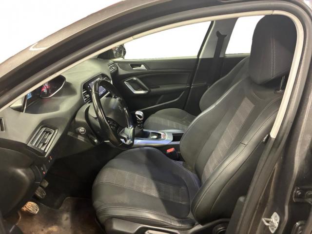 Peugeot 308 image 6