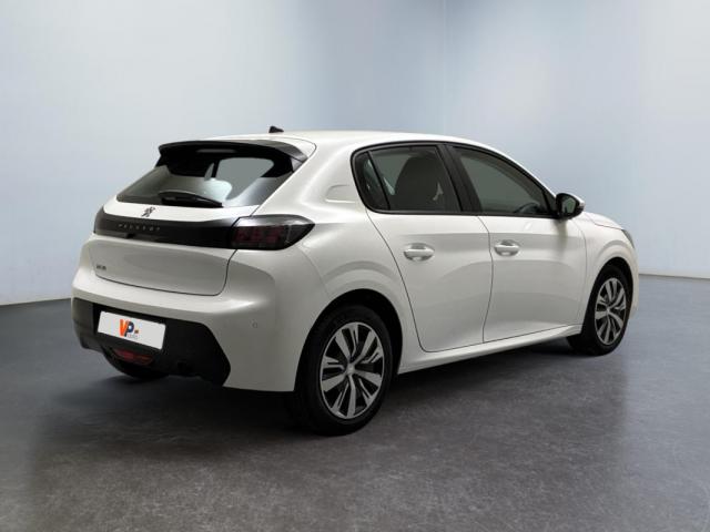 Peugeot 208 image 2