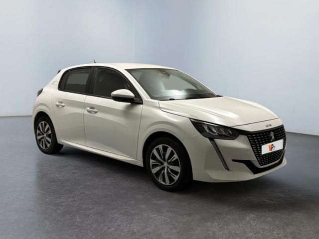 Peugeot 208 image 3