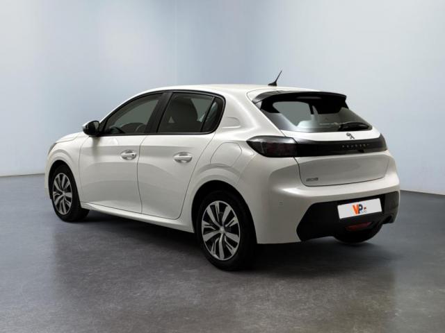 Peugeot 208 image 2