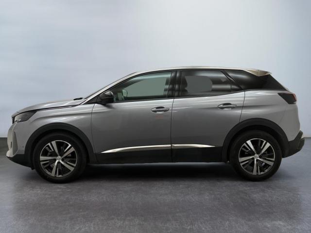 Peugeot 3008 image 2