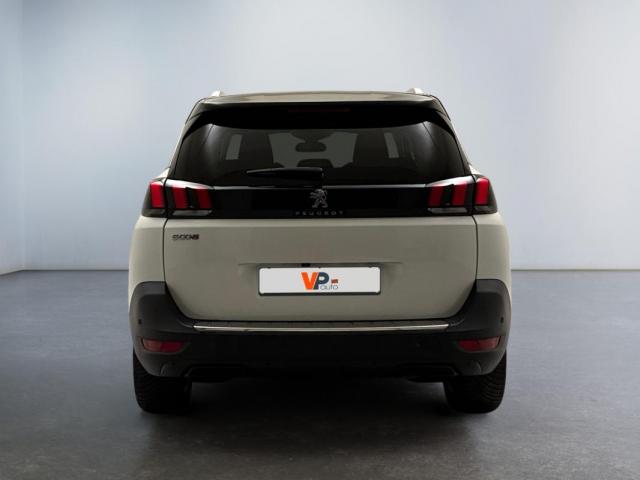 Peugeot 5008 image 2