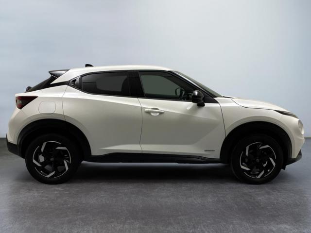 Nissan Juke image 7