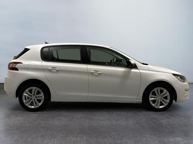 Peugeot 308 image 3