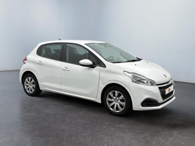 Peugeot 208 image 5