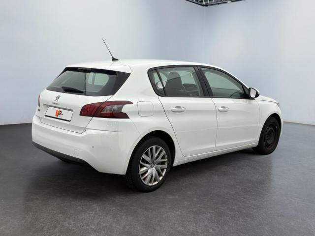 Peugeot 308 image 2