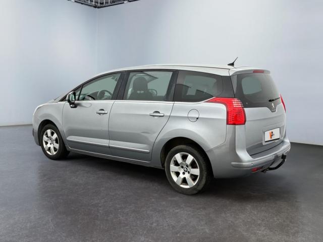 Peugeot 5008 image 5