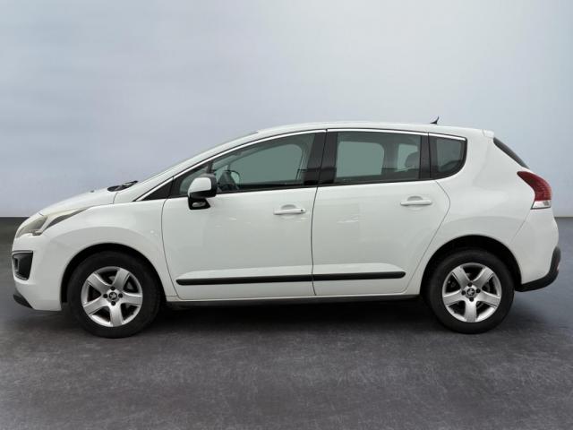 Peugeot 3008 image 2