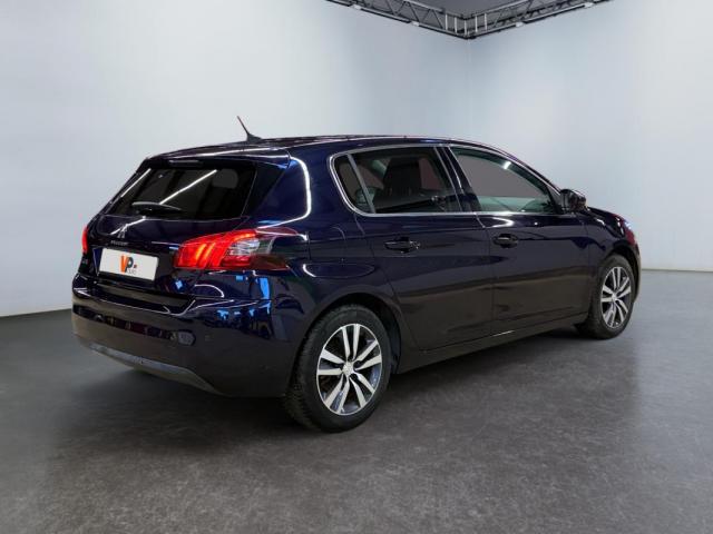 Peugeot 308 image 1
