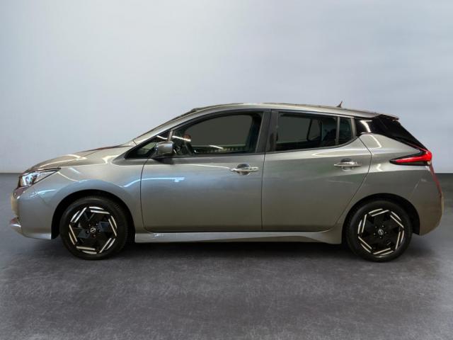 Nissan Leaf image 4