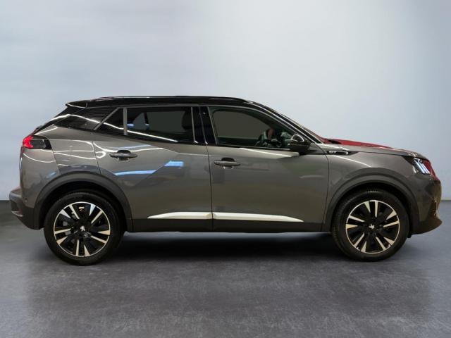 Peugeot 2008 image 1