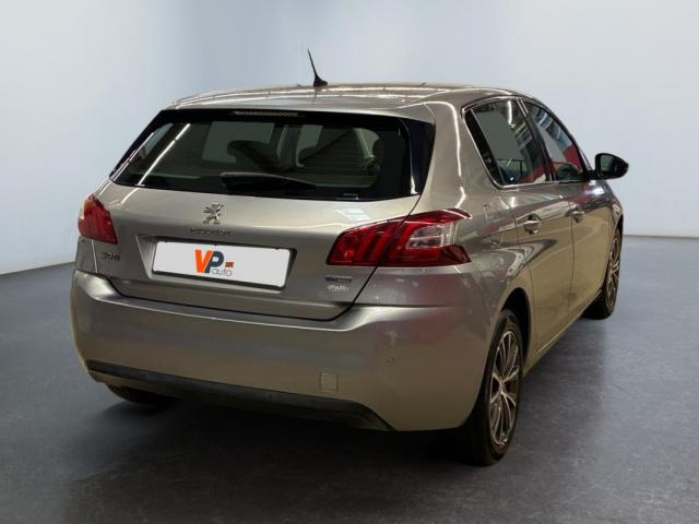 Peugeot 308 image 8