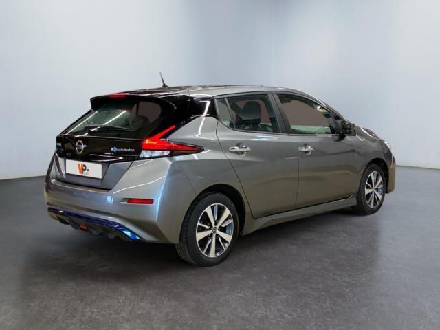 Nissan Leaf image 3