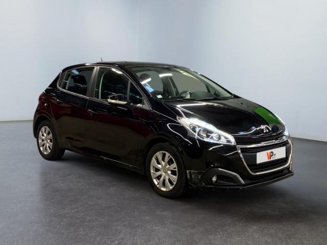 Peugeot 208 image 8