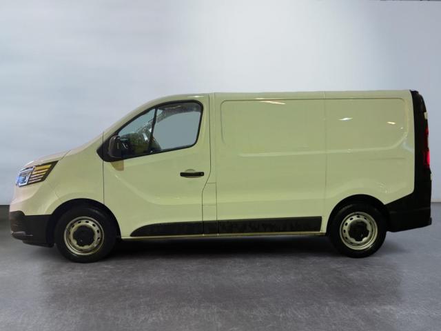 Renault Trafic image 1
