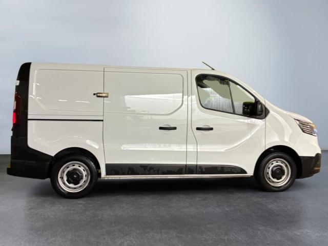 Renault Trafic image 6