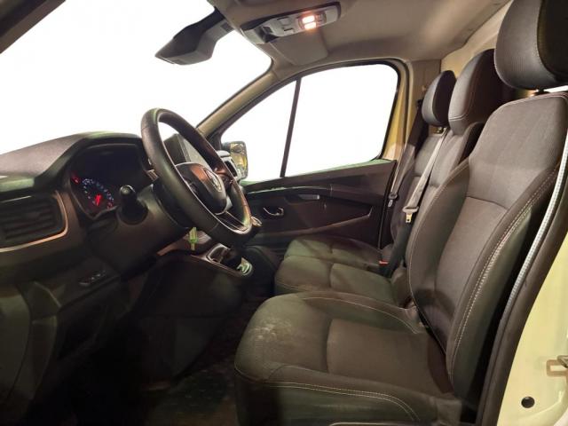 Renault Trafic image 7
