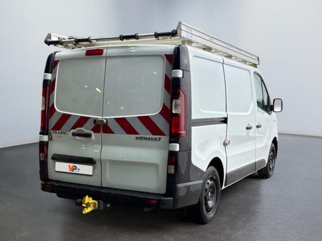 Renault Trafic image 8