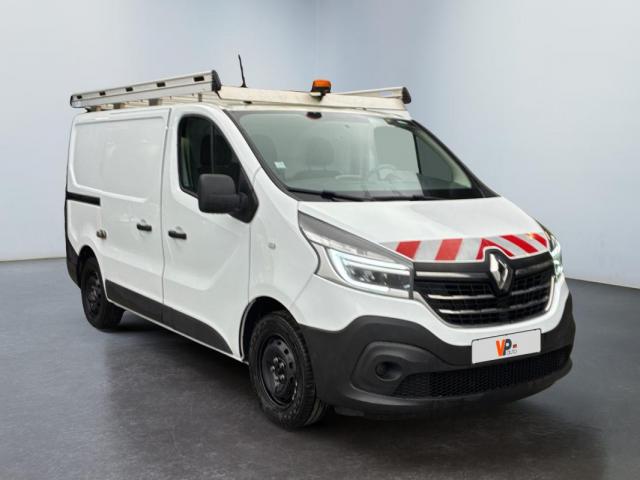 Renault Trafic image 1