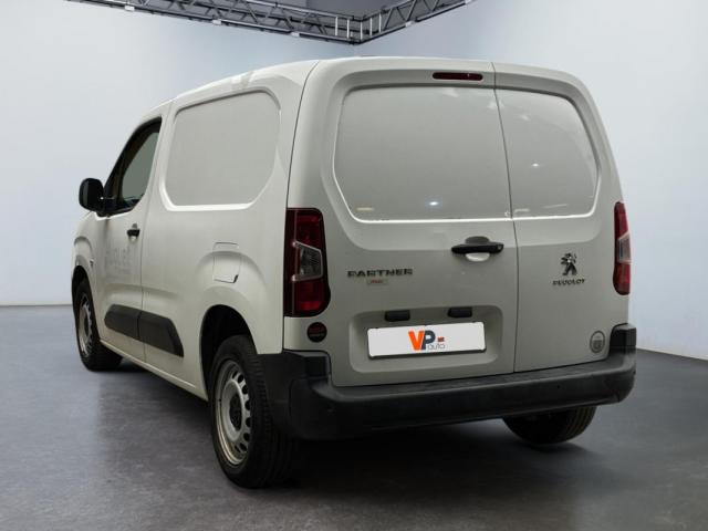 Peugeot Partner image 1