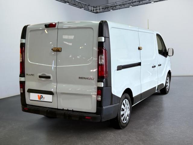 Renault Trafic image 8