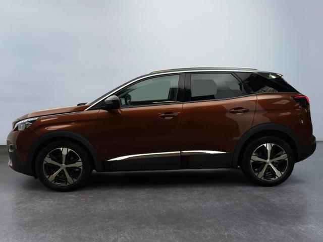 Peugeot 3008 image 3